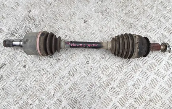 Mazda 3 III Front driveshaft