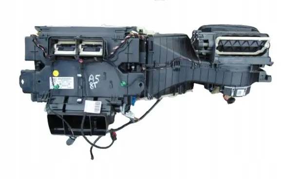 Audi A5 8T 8F Interior heater climate box assembly 8K1820005AC