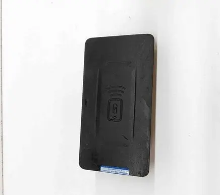 BMW 3 G20 G21 Wireless charging module 9437712
