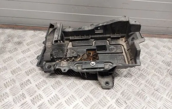 Chrysler Pacifica Battery tray 68271681AD