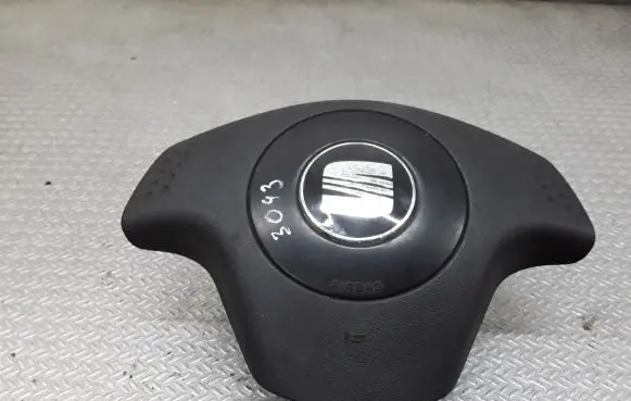 Seat Ibiza III (6L) Steering wheel airbag 6L0880201D