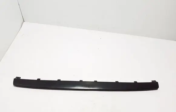 Volvo XC90 Front bumper splitter molding 31694569