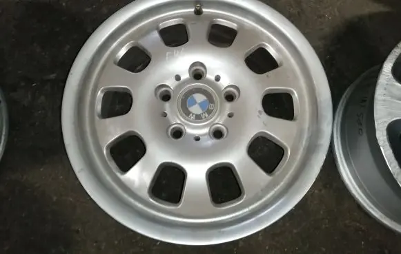BMW 3 E46 R16 alloy rim 