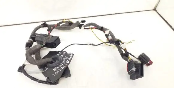Opel Vectra C Front door wiring loom 13195860 24437463 1818197