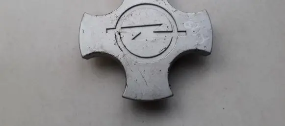 Opel Vectra B Original wheel cap 09306690