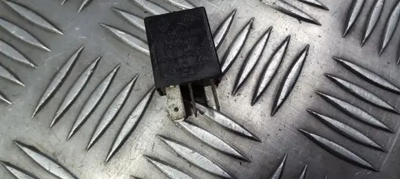 Renault Clio II Other relay 7700414484 29201041