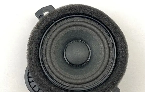 Volvo XC40 Front door speaker 31456872 20W1D0032