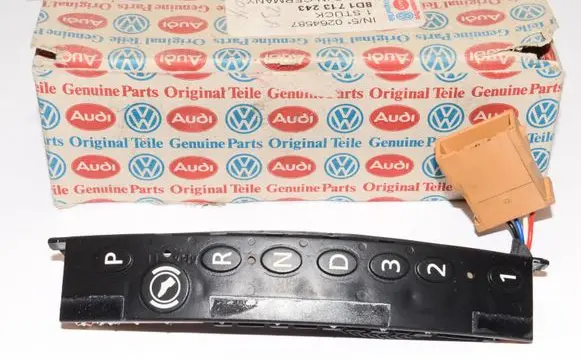 Audi A4 S4 B5 8D Gear shifter surround trim plastic 8D1713243 20111995 0264587