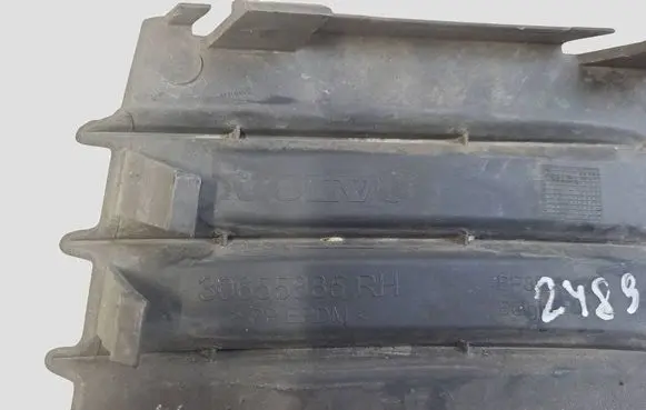 Volvo V50 Front fog light trim/grill 30655885