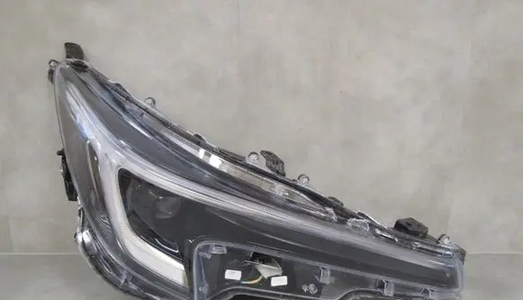 Toyota Corolla E210 E21 Headlight/headlamp 81110-02X10
