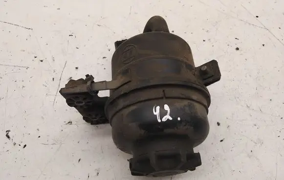 BMW 1 E81 E87 Power steering fluid tank/reservoir 32411097164