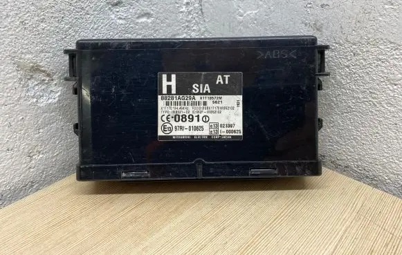 Subaru Legacy Immobilizer control unit/module 88281AG29A X1T18572M 97RI010625