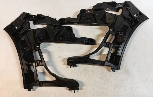Renault Megane III Front bumper mounting bracket 620357770R 620345700R