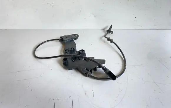 Mercedes-Benz C W205 ABS rear brake sensor A2059058503