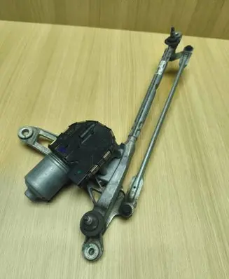 Audi A4 S4 B9 8W Front wiper linkage and motor 8W1955119A