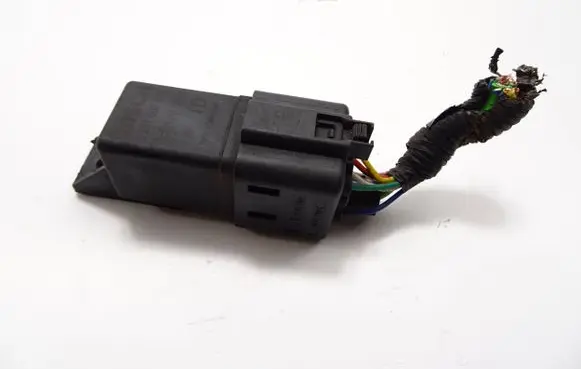 Honda Civic IX Glow plug pre-heat relay 0281003056