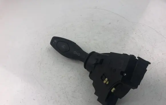 Ford Fiesta Indicator stalk 8A6T13335CC