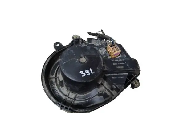 Audi A4 S4 B5 8D Heater fan/blower 8D1820021