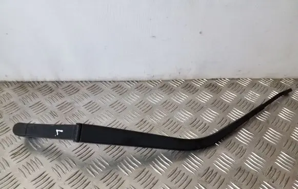 Mitsubishi ASX Front wiper blade arm