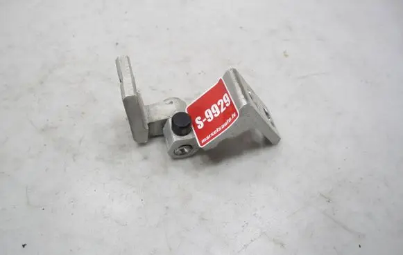Volkswagen Sharan Front door lower hinge 7N0831401 A046574