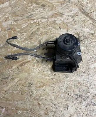 Volkswagen Bora ABS Pump 1J0614117D