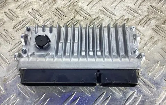 Lexus IS III XE30 Engine control unit/module 8966153S30 2756007040