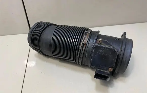 Audi A4 S4 B6 8E 8H Mass air flow meter 06C133471A