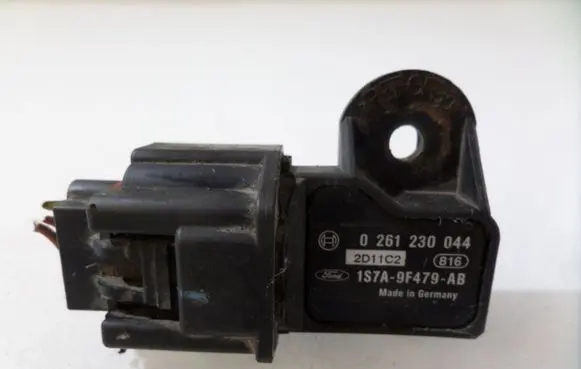 Ford Focus Air pressure sensor 0261230044 1S7A9F479AB