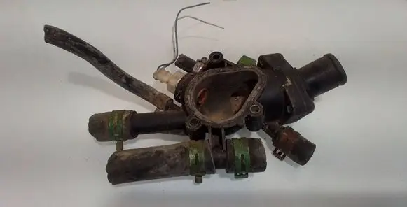 Renault Laguna I Thermostat/thermostat housing 872079E