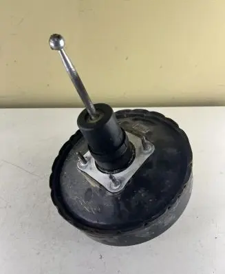 Skoda Fabia Mk2 (5J) Brake booster 6Q1614105