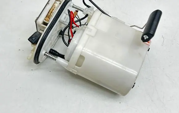 KIA Optima In-tank fuel pump 31110E6800 083003520