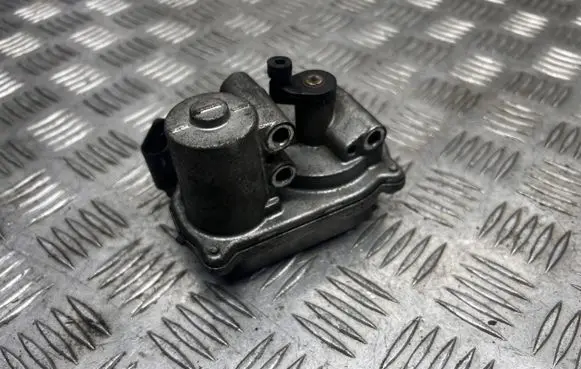 Audi A8 S8 D3 4E Intake manifold valve actuator/motor A2C53308514 057129886L 1812S01