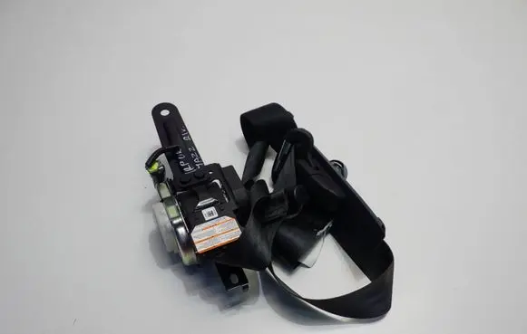 Honda Jazz IV GR Front seatbelt