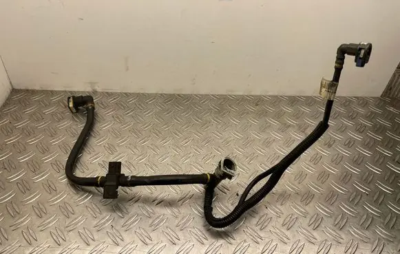Ford Fusion II Fuel line/pipe/hose 9U5A9C052BC
