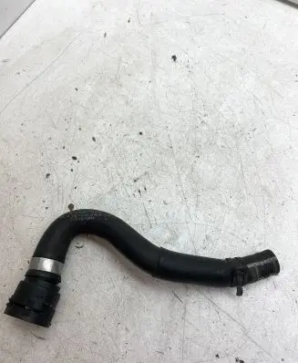 Volkswagen PASSAT B8 Engine coolant pipe/hose 5Q0122101S