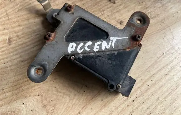 Hyundai Accent Central locking motor 
