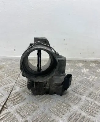 Audi A4 S4 B6 8E 8H Electric throttle body valve 