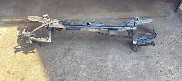Volvo C30 Intercooler air guide/duct channel 30647975
