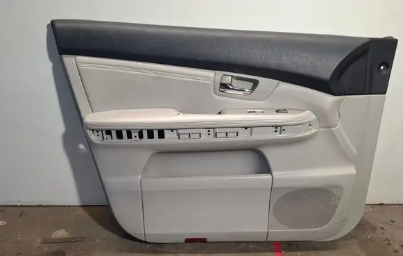 Lexus RX 300 Front door card panel trim