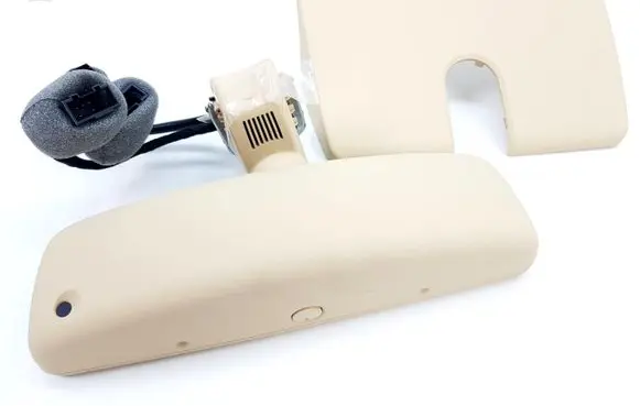 Rear view mirror (interior)