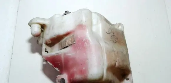 Mazda 626 Windshield washer fluid reservoir/tank 860141214 860141-214