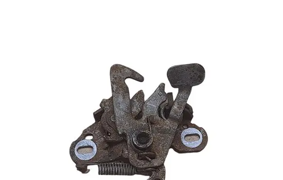 Engine bonnet/hood lock/catch