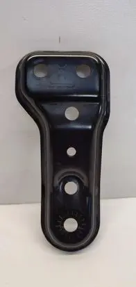 Engine mount bracket