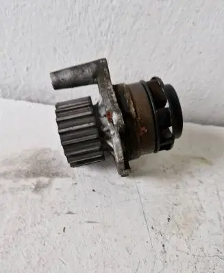 Volkswagen Golf IV Water pump