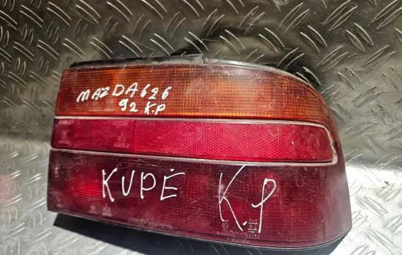 Mazda 626 Rear/tail lights 0437829R 0437829