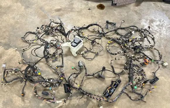 Volvo XC60 Panel wiring 32316368 32327412 338785282