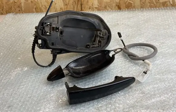 BMW 5 E60 E61 Rear door exterior handle 51217034543 7034543