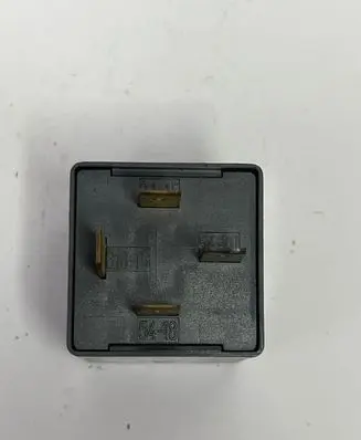 Ford Escort Other relay 89GG14512AA 68125