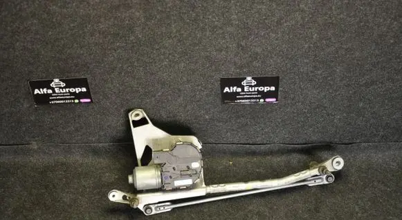 Audi Q7 4M Front wiper linkage and motor 4M1956023 4M1955119A