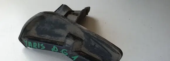 Toyota Yaris Rear mudguard 